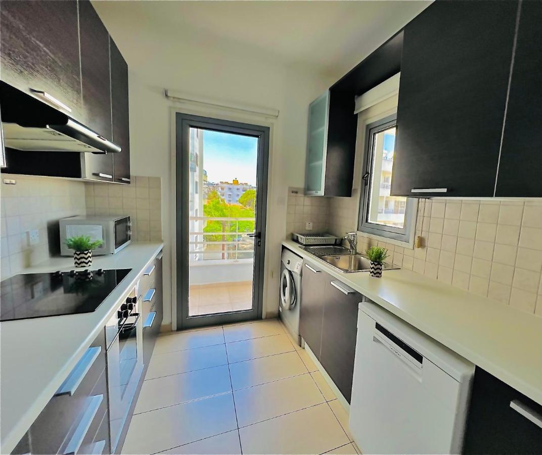 Apartmán Lara 303 Larnaca Exteriér fotografie